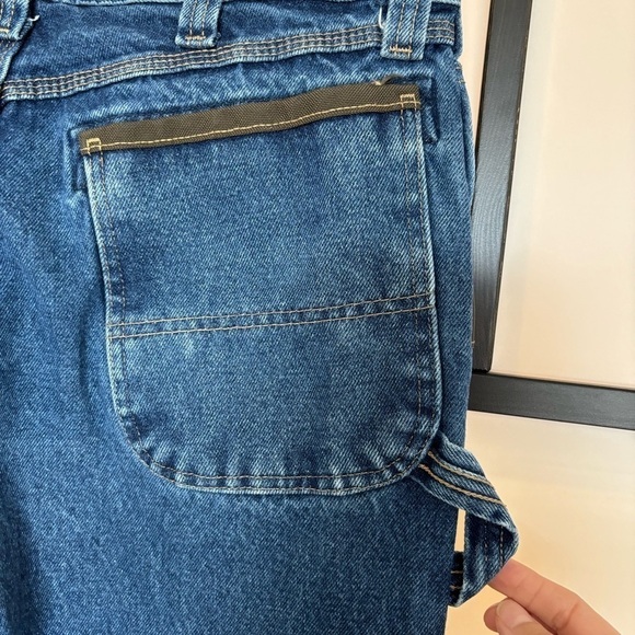 Wrangler Riggs Workwear Jeans Measures 32x32 Blue Denim Hammer Loop. Stain - Picture 5 of 16